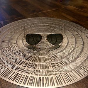 Ray ban gold/dark tint aviator glasses